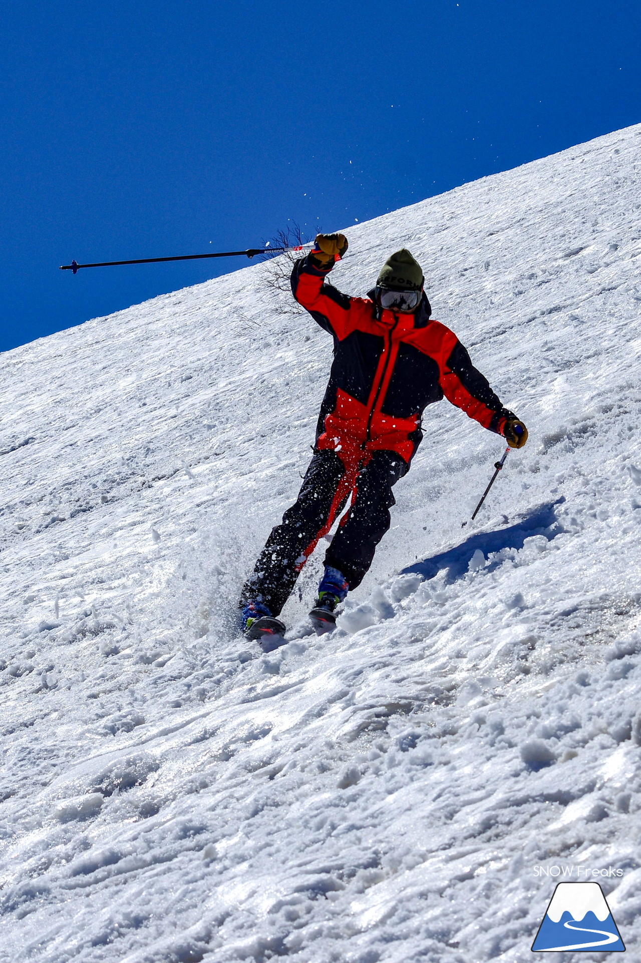 ニセコグラン・ヒラフ DYNASTAR SKI TEST RIDE DAYS Photo Session!!最高の天気に恵まれたニセコに、最高の仲間たちが集まりました☆